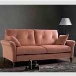 sofa mayo clasico tapizado patas barnizadas de madera salon
