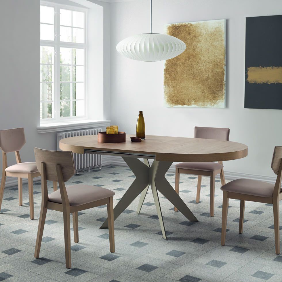 detalle mesa comedor redonda extensible clara melamina chapa natural moderna salon comedor