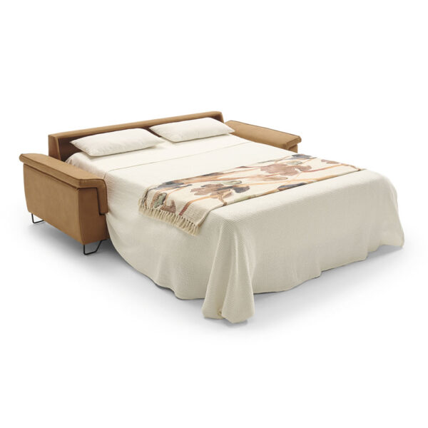 Sofá cama WACO de 3 plazas con mecanismo italiano, colchón HR y tejidos personalizables.