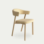 Silla de comedor ARICA tapizada en miel con reposabrazos- PACK DE 2 UNIDADES - Imagen 8